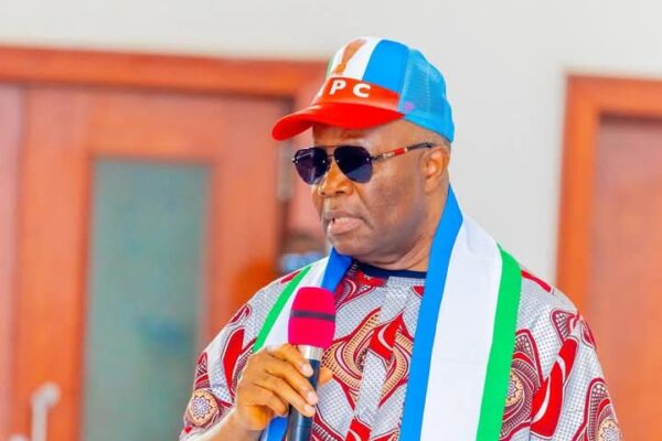 Defection: Akpabio calls for unity, collaboration amongst APC stakeholders