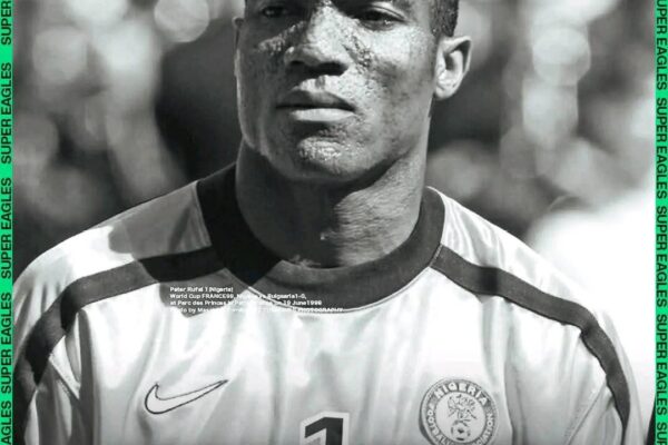 Akpabio mourns legendary Nigerian goalkeeper, Peter Rufai
